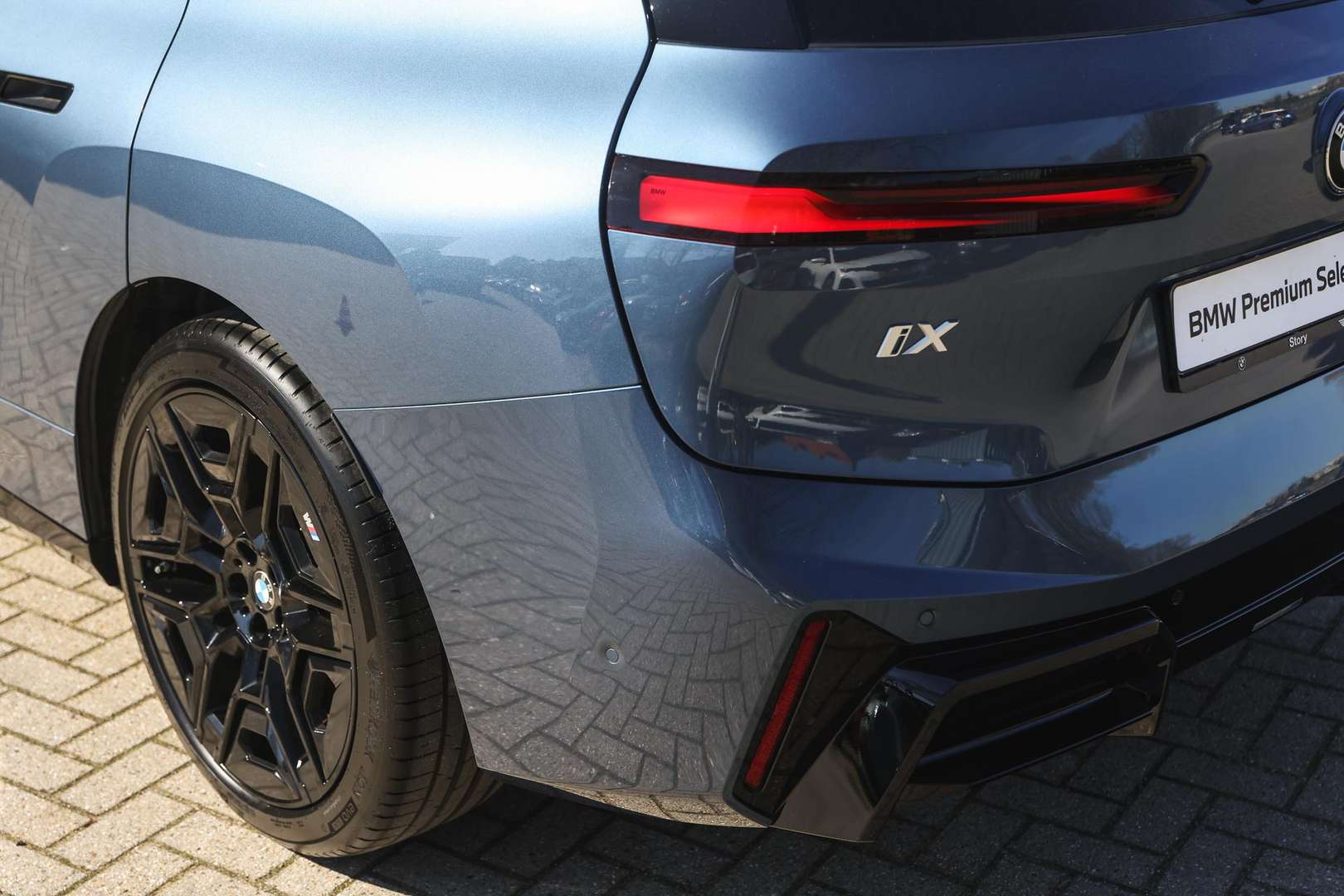 BMW IX XDrive45 - 2025 - Joinsteer - #32