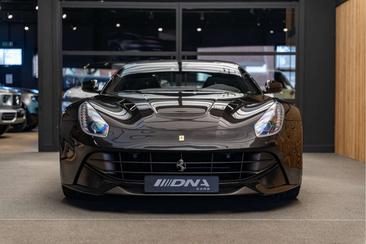 Ferrari F12 Berlinetta — photo 2