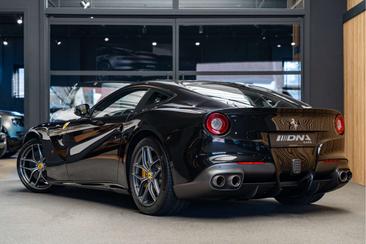 Ferrari F12 Berlinetta — photo 5
