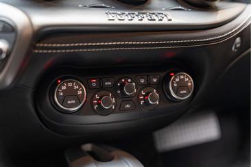 Ferrari F12 Berlinetta — photo 37