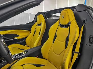 Ferrari 296 GTS — photo 11