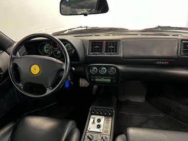 Ferrari F355 — photo 12