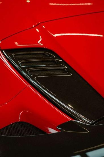 Ferrari F8 Spider — photo 27