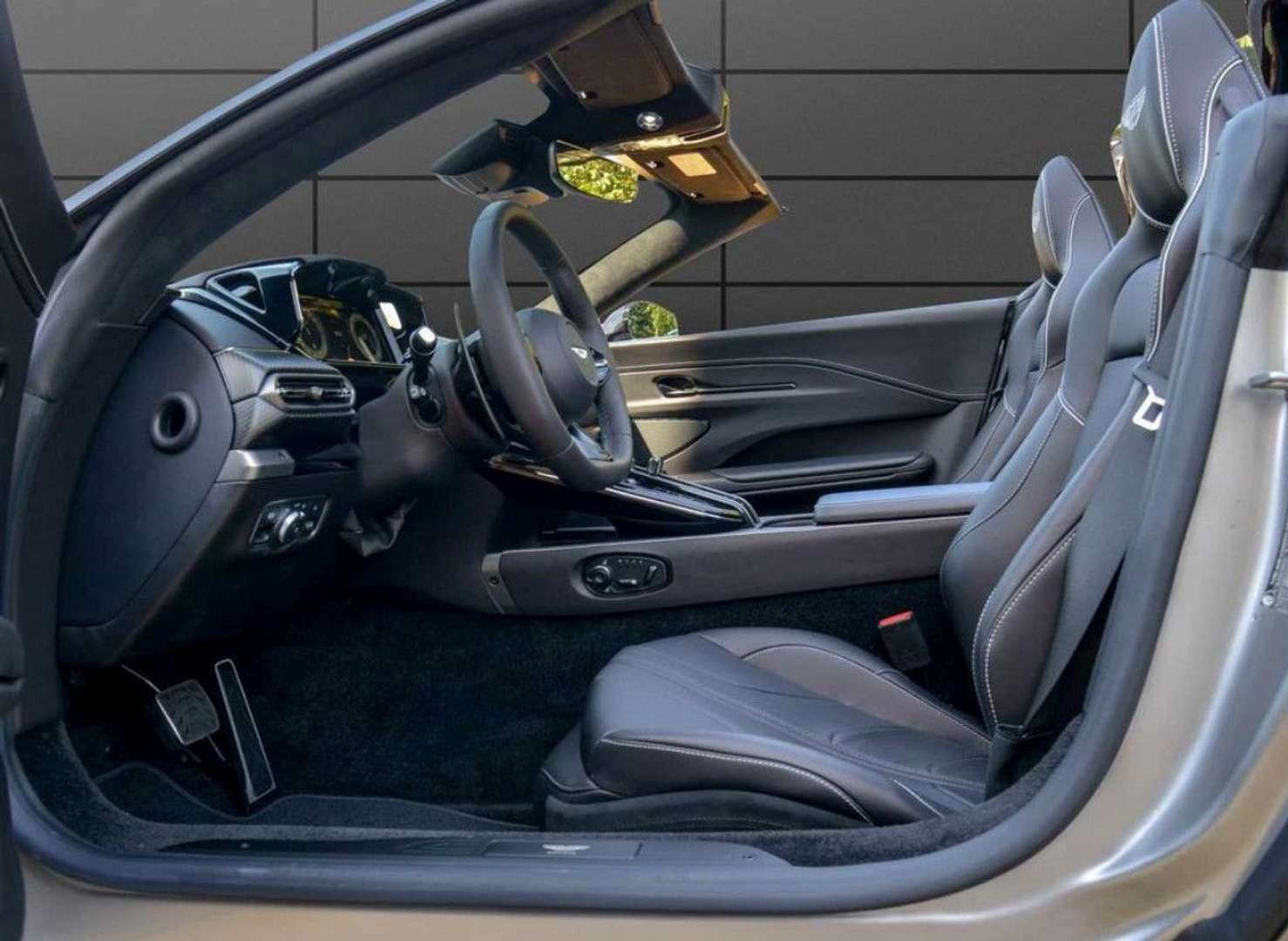 Aston Martin V8 Cabriolet - 2025 - Joinsteer - #10