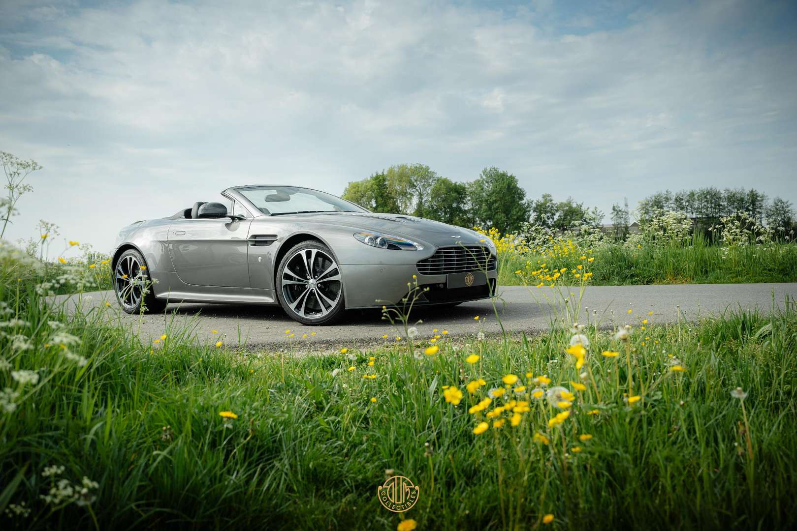 Aston Martin Vantage Roadster V12 Manual - 2013 - Joinsteer - #1