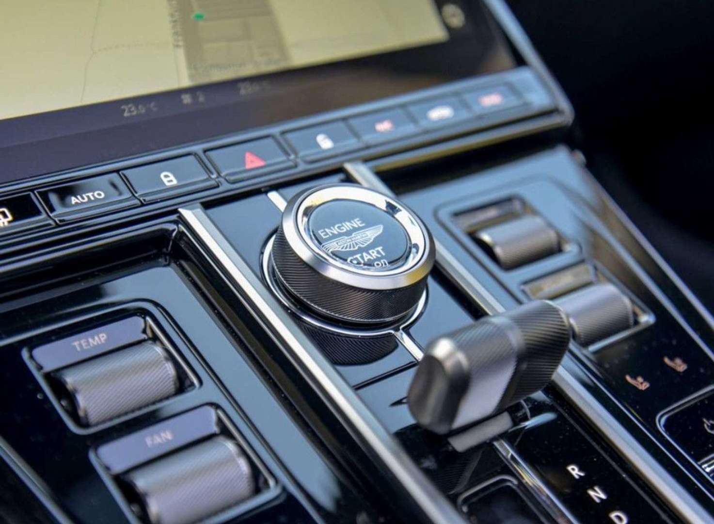 Aston Martin V8 Cabriolet - 2025 - Joinsteer - #14