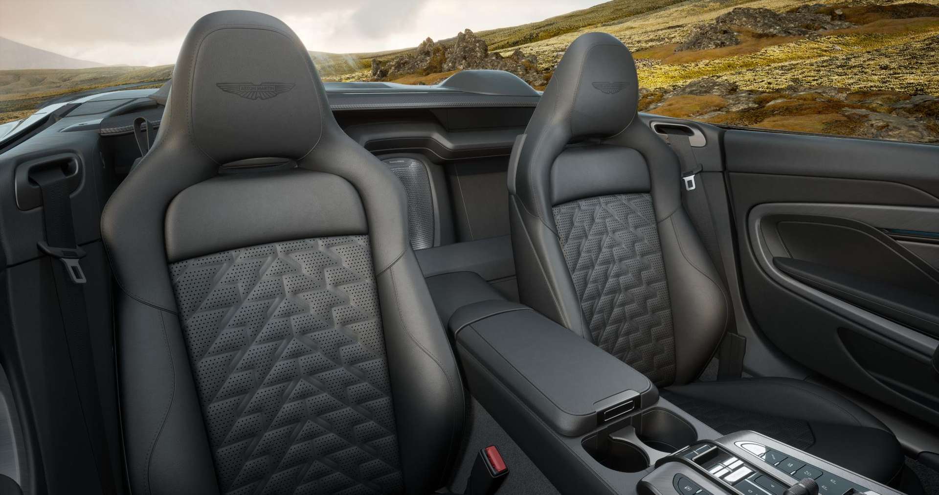Aston Martin Vanquish Volante - 2026 - Joinsteer - #5