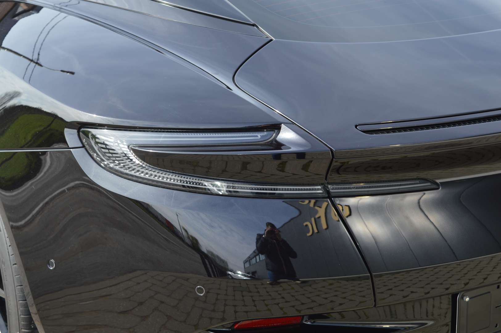 Aston Martin DB11 Coupé 4.0i V8 Biturbo - 2018 - Joinsteer - #5