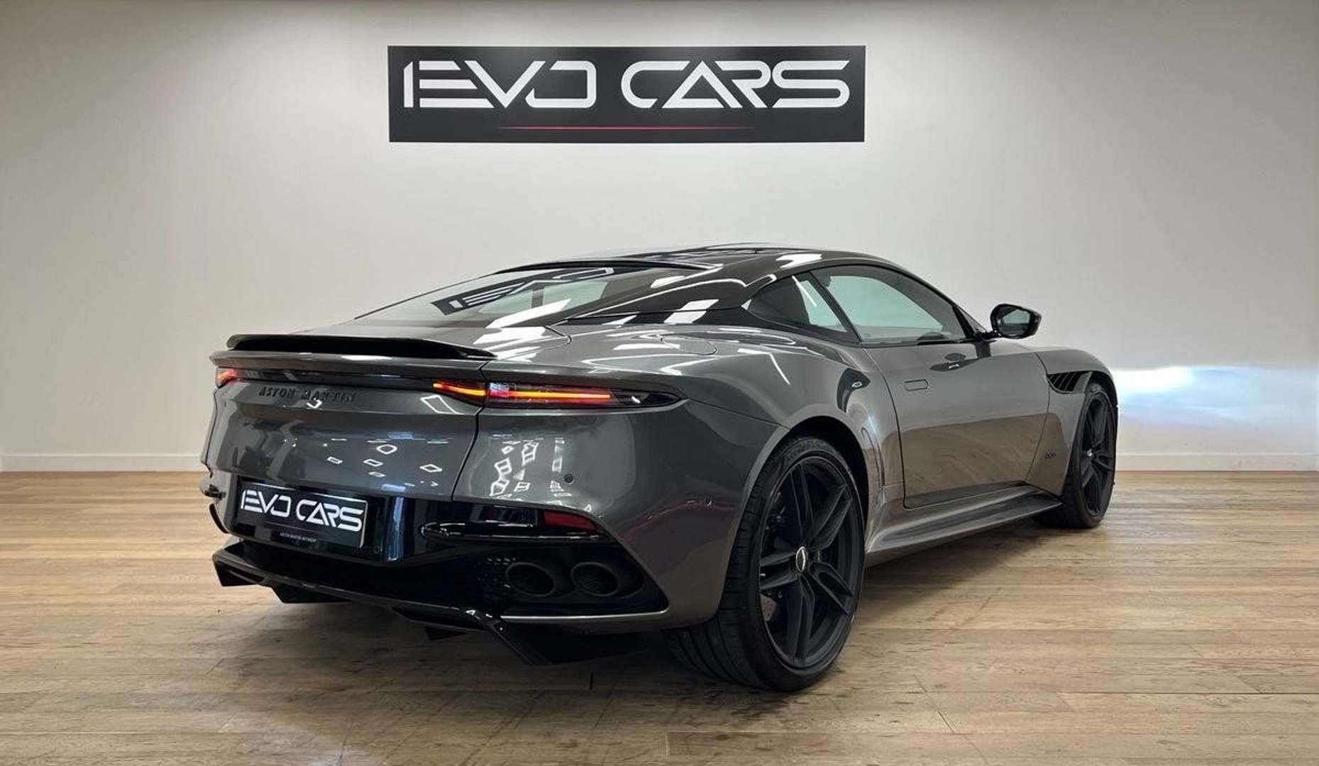 Aston Martin DBS Superleggera V12 5.2 Carbone Package - 2019 - Joinsteer - #2