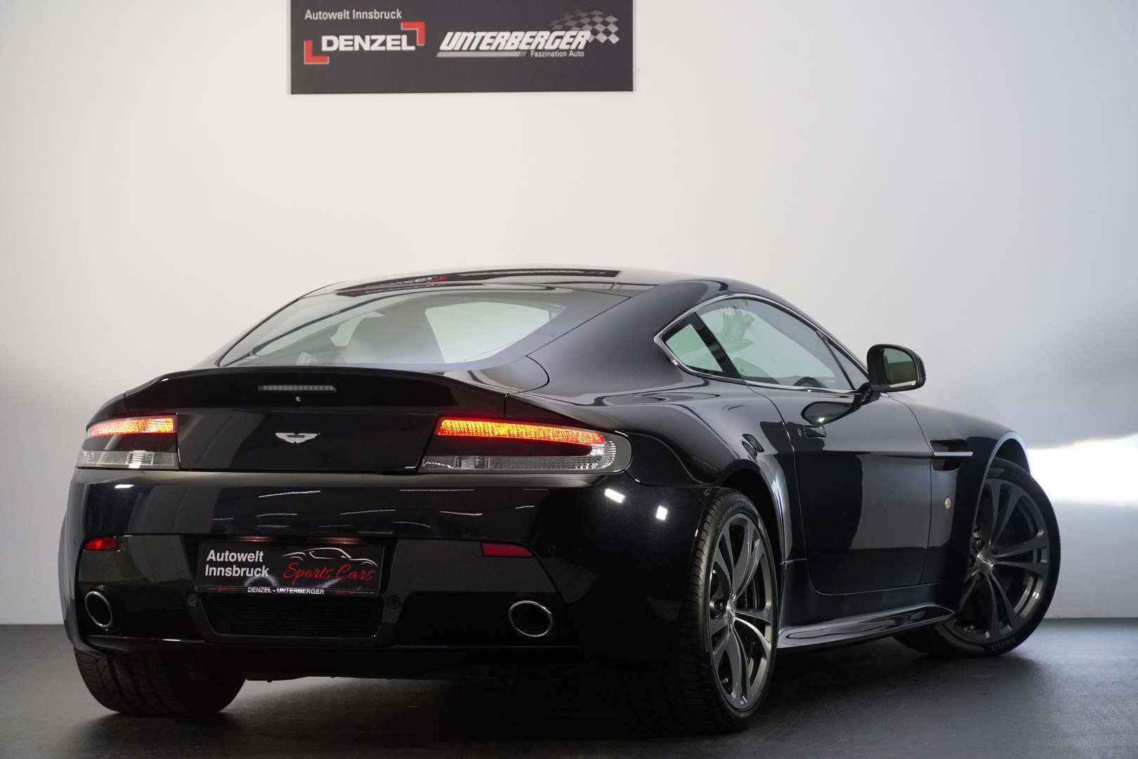 Aston Martin Vantage Coupe V12 - 2011 - Joinsteer - #3