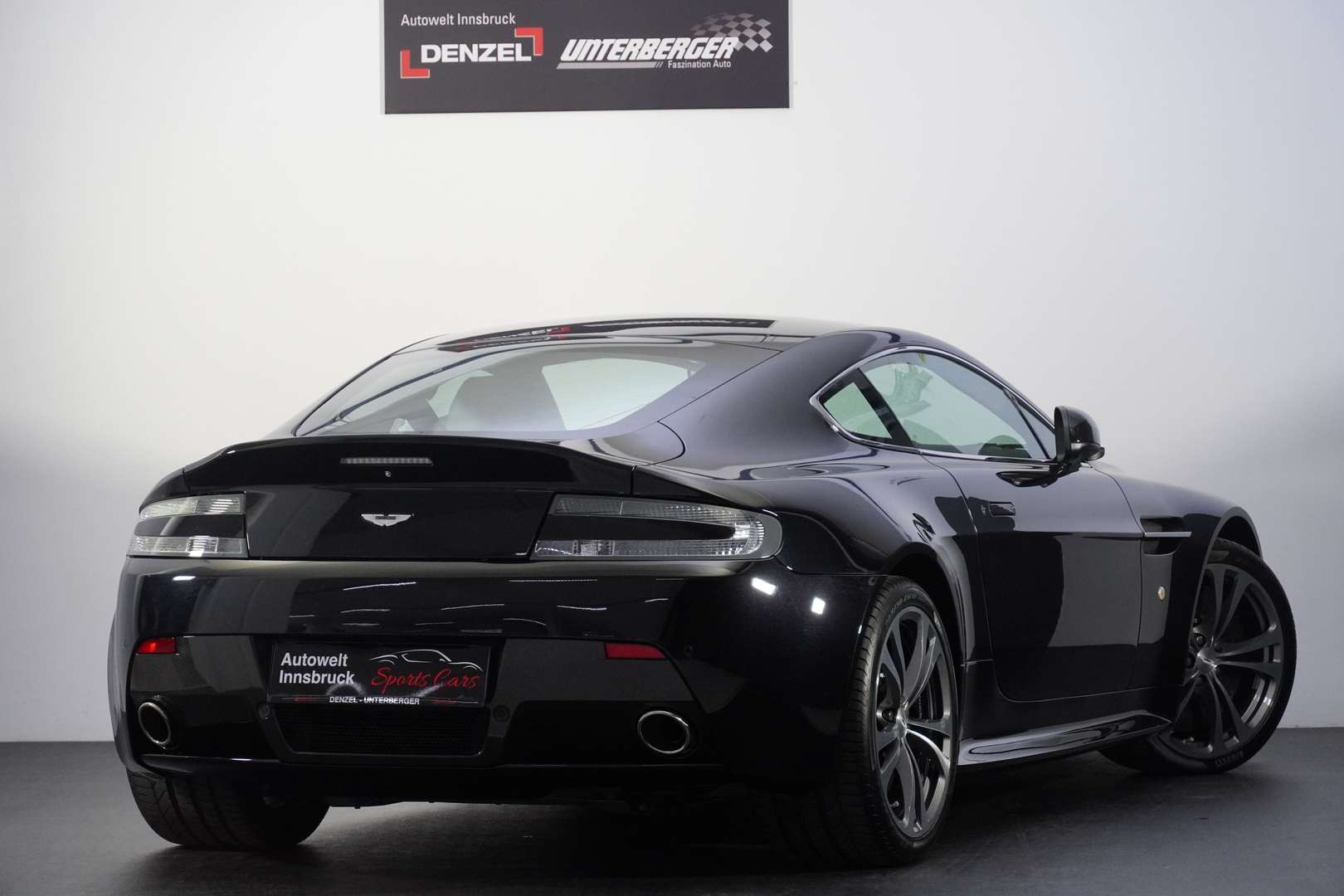 Aston Martin Vantage Coupe V12 - 2011 - Joinsteer - #4