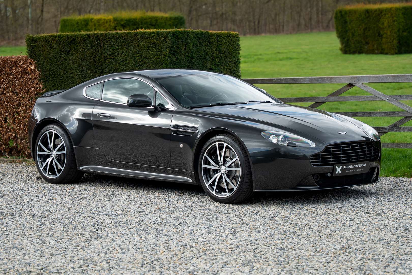 Aston Martin Vantage V8 4.7l - 2015 - Joinsteer - #1