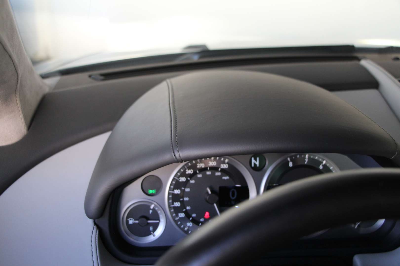 Aston Martin Vantage Coupe V8 Sportshift II - 2016 - Joinsteer - #15