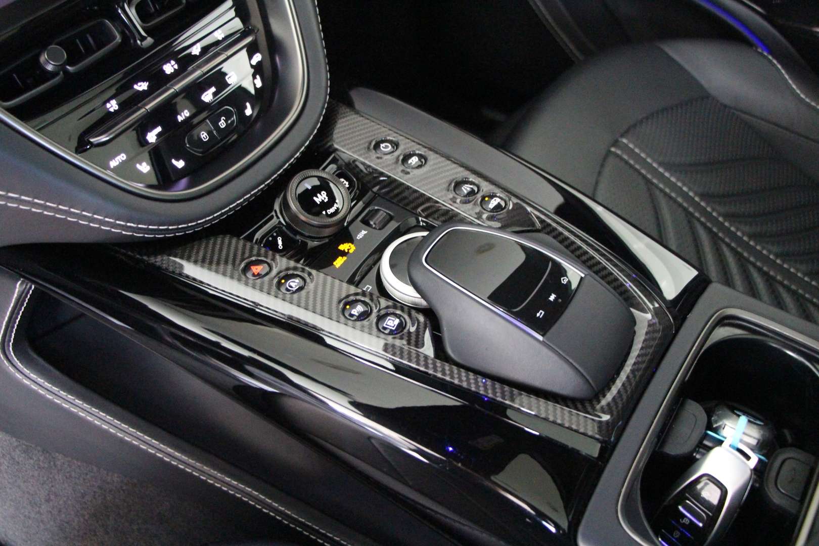 Aston Martin DBX 707 4.0 Biturbo V8 - 2022 - Joinsteer - #14