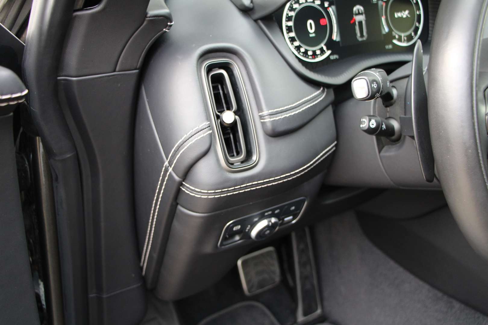 Aston Martin DBX 707 4.0 Biturbo V8 - 2022 - Joinsteer - #19