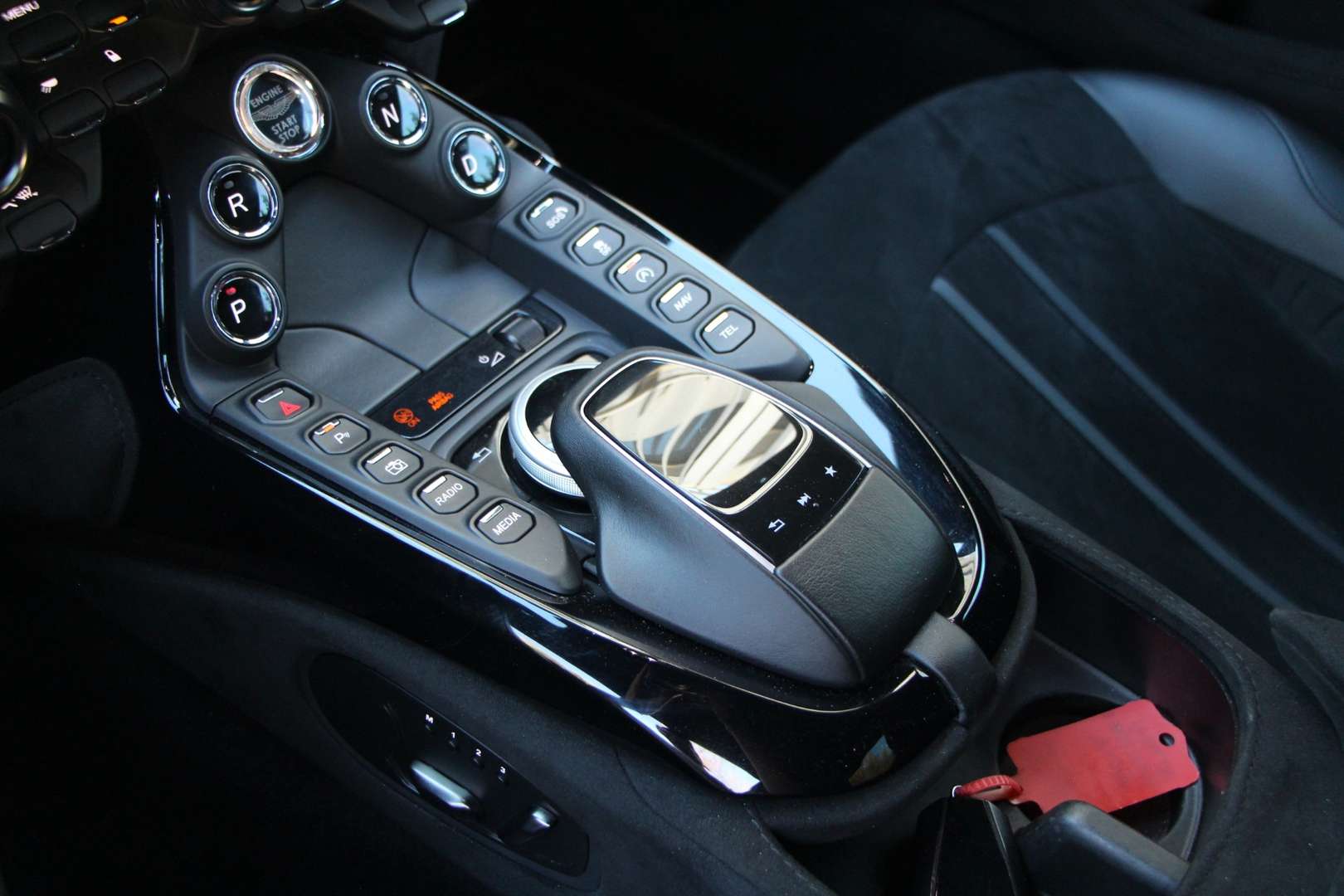 Aston Martin Vantage Coupe V8 510 Ch BVA8 - 2019 - Joinsteer - #23