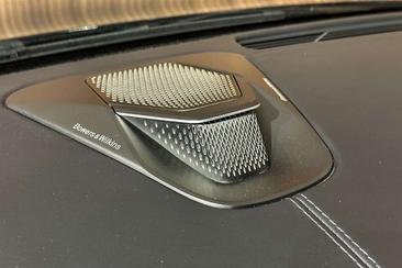 Aston Martin DB12 4.0 V8 — photo 29