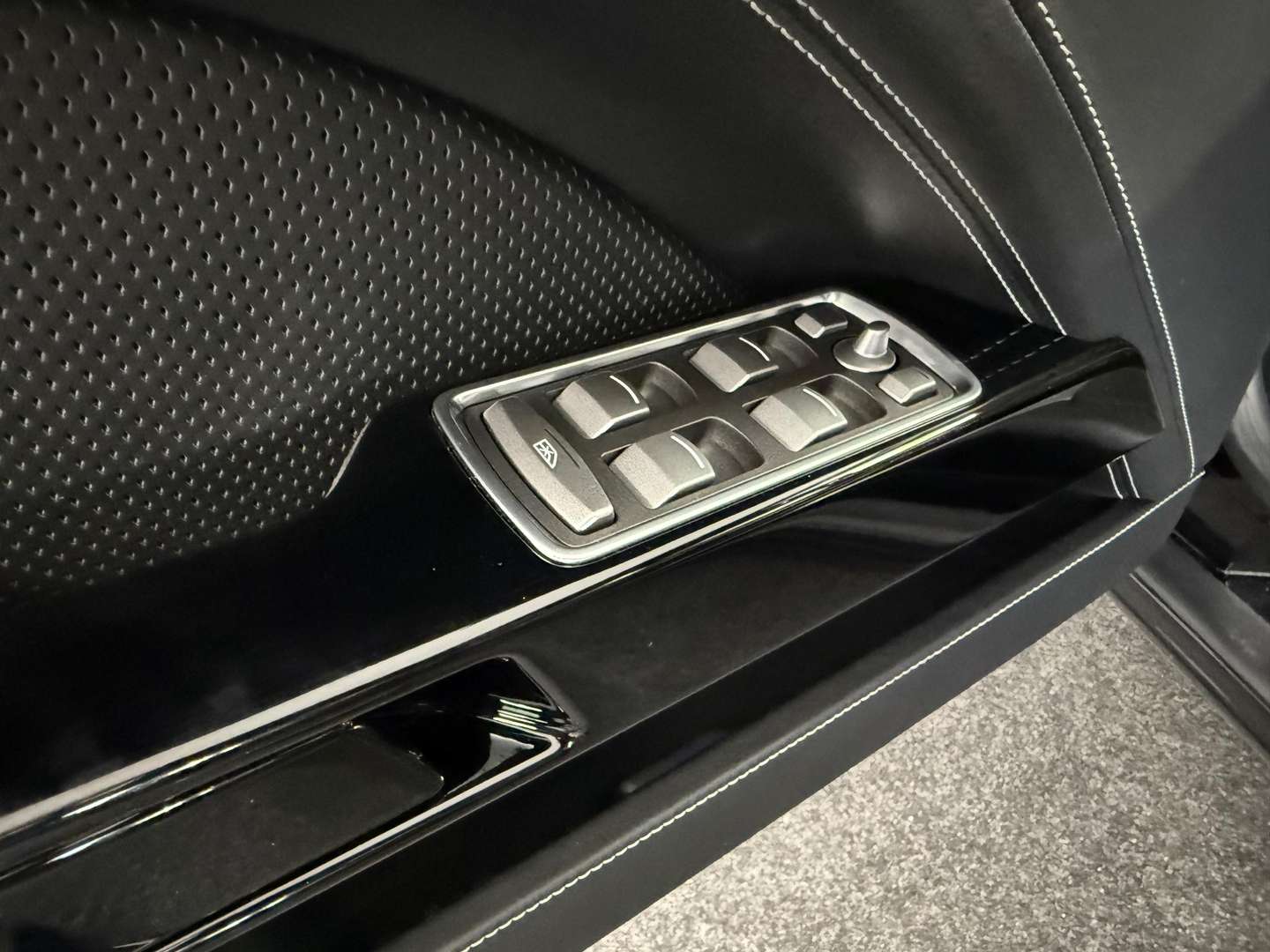 Aston Martin Rapide 6.0 V12 S - 2019 - Joinsteer - #23