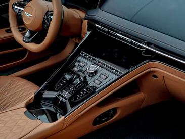 Aston Martin Volante V8 4.0 — photo 17