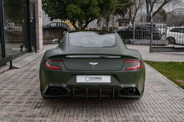 Aston Martin Vanquish — photo 10