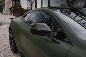 Aston Martin Vanquish — photo 27
