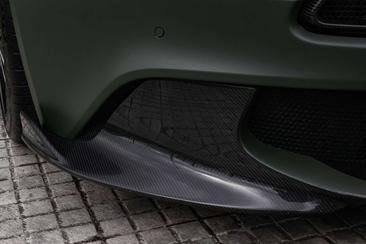 Aston Martin Vanquish — photo 30