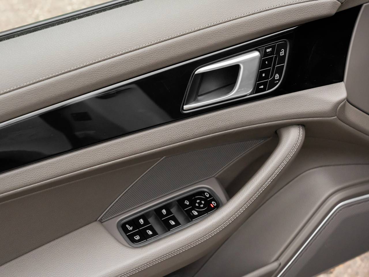 Porsche Panamera II ph2 4 E-Hybrid Sport Turismo - 2021 - Joinsteer - #18