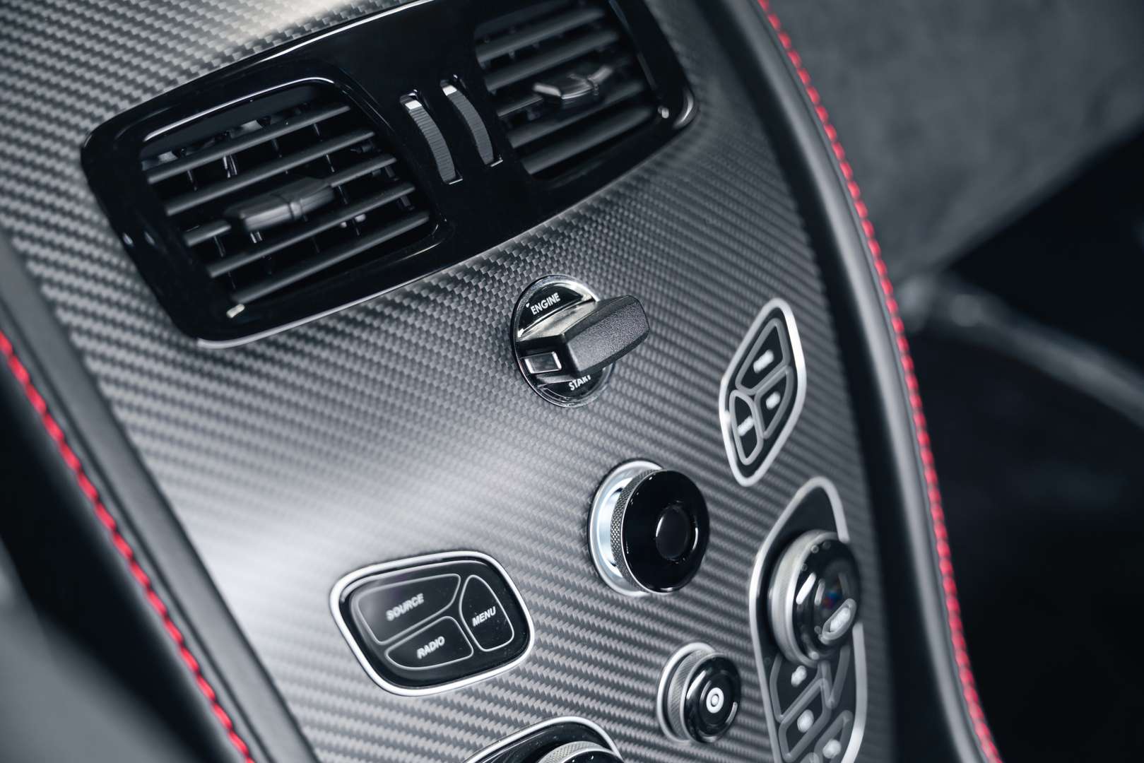 Aston Martin Vantage Coupe 4.7 GT8 - 2017 - Joinsteer - #45