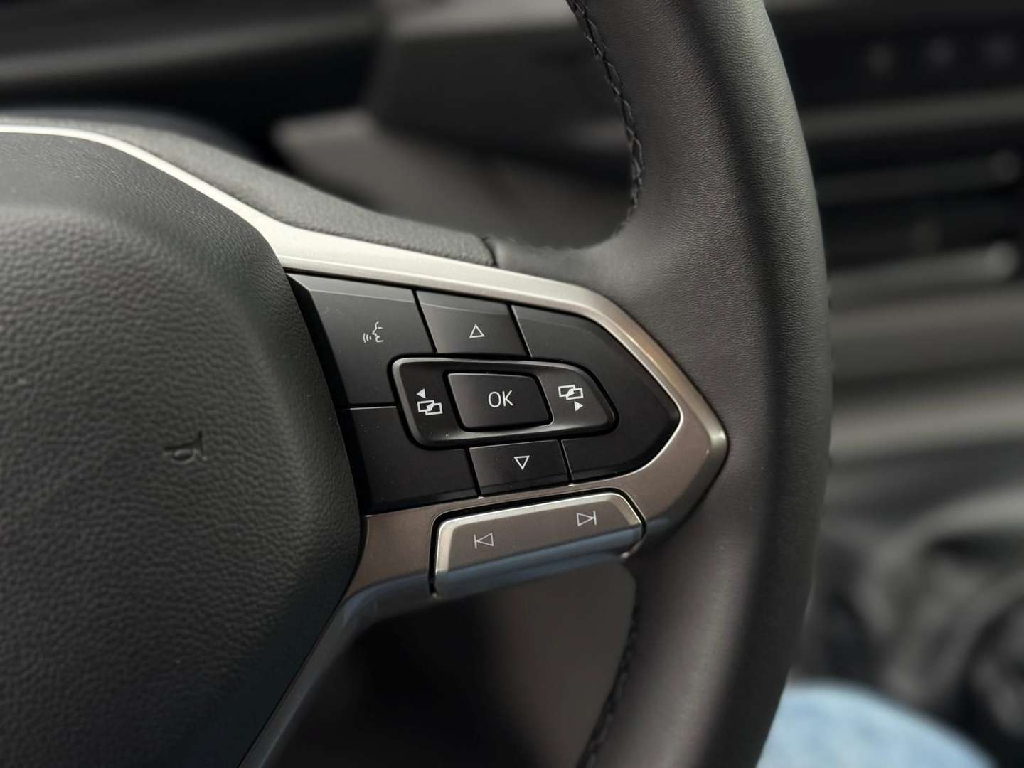 Volkswagen Transporter - 2025 - Joinsteer - #9
