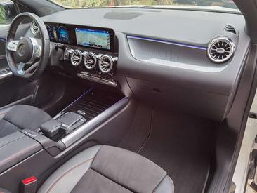 Mercedes GLA 220d Premium — photo 12