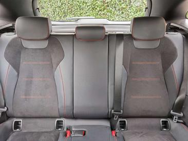 Mercedes GLA 220d Premium — photo 13