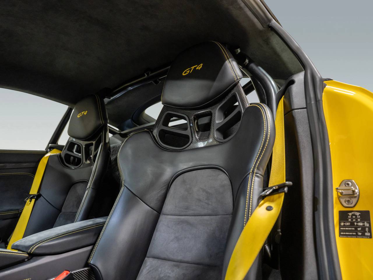Porsche 718 type 982 Cayman GT4 - 2020 - Joinsteer - #17