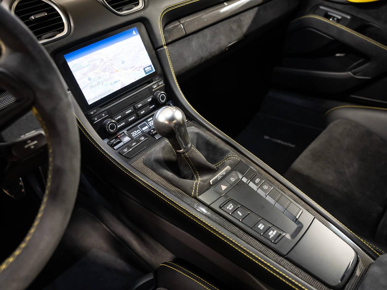 Porsche 718 type 982 Cayman GT4 - 2020 - Joinsteer - #22