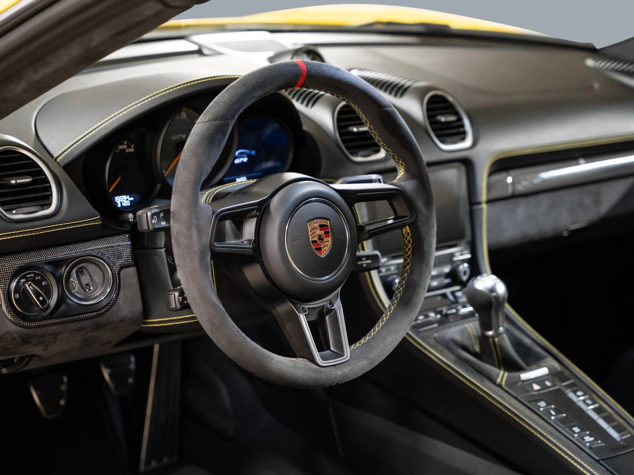 Porsche 718 type 982 Cayman GT4 - 2020 - Joinsteer - #29
