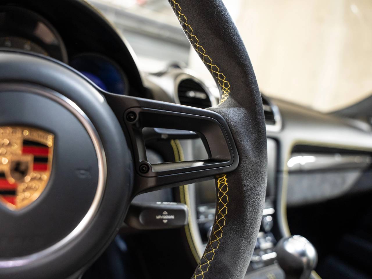 Porsche 718 type 982 Cayman GT4 - 2020 - Joinsteer - #30