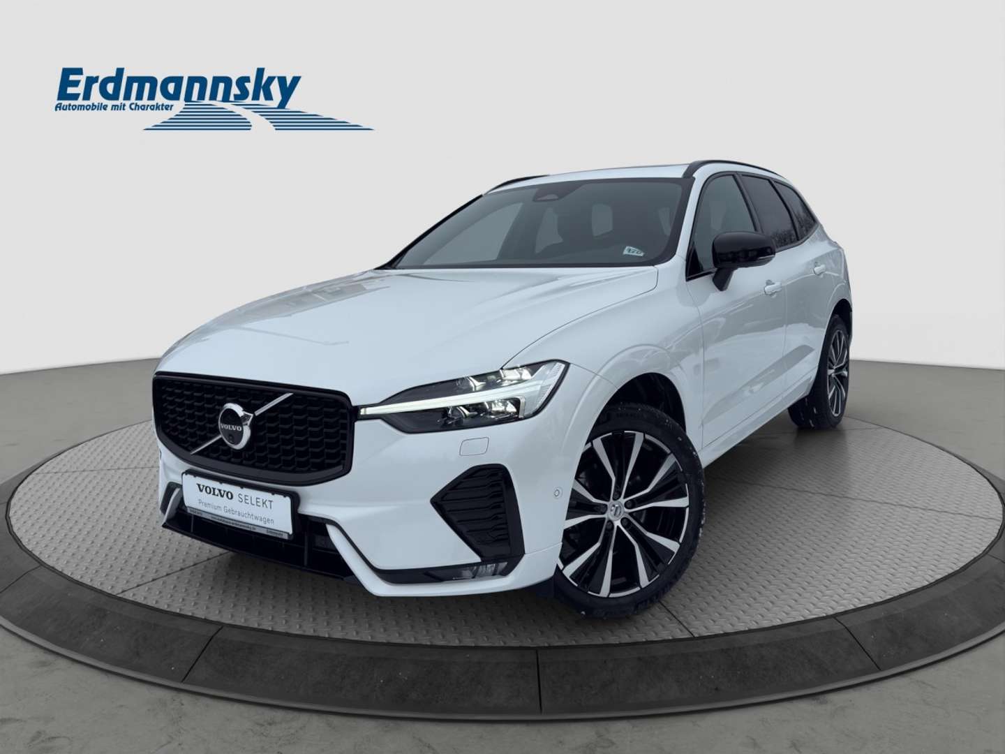 Volvo XC60 B5 Plus - 2025 - Joinsteer - #1