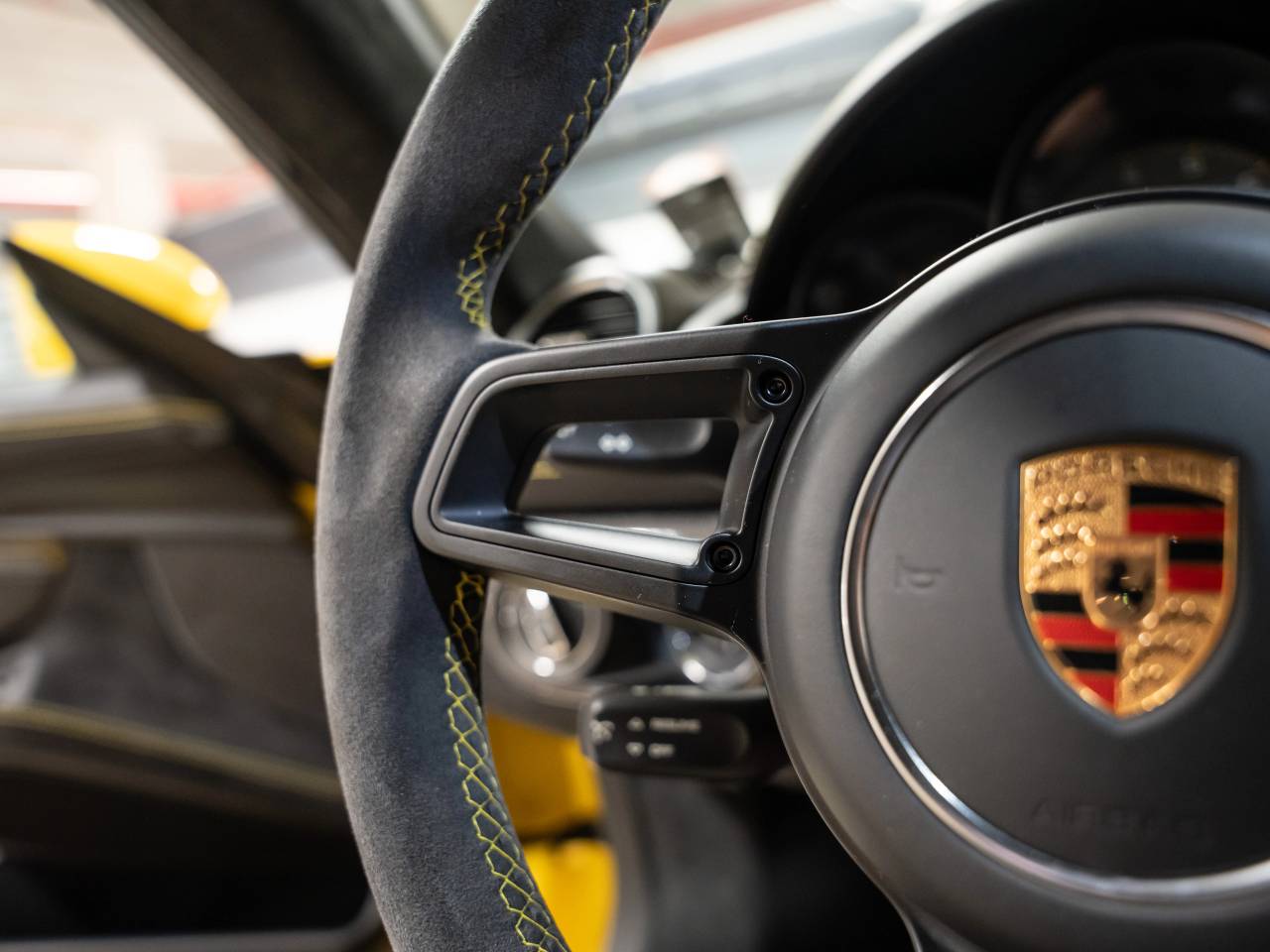 Porsche 718 type 982 Cayman GT4 - 2020 - Joinsteer - #33