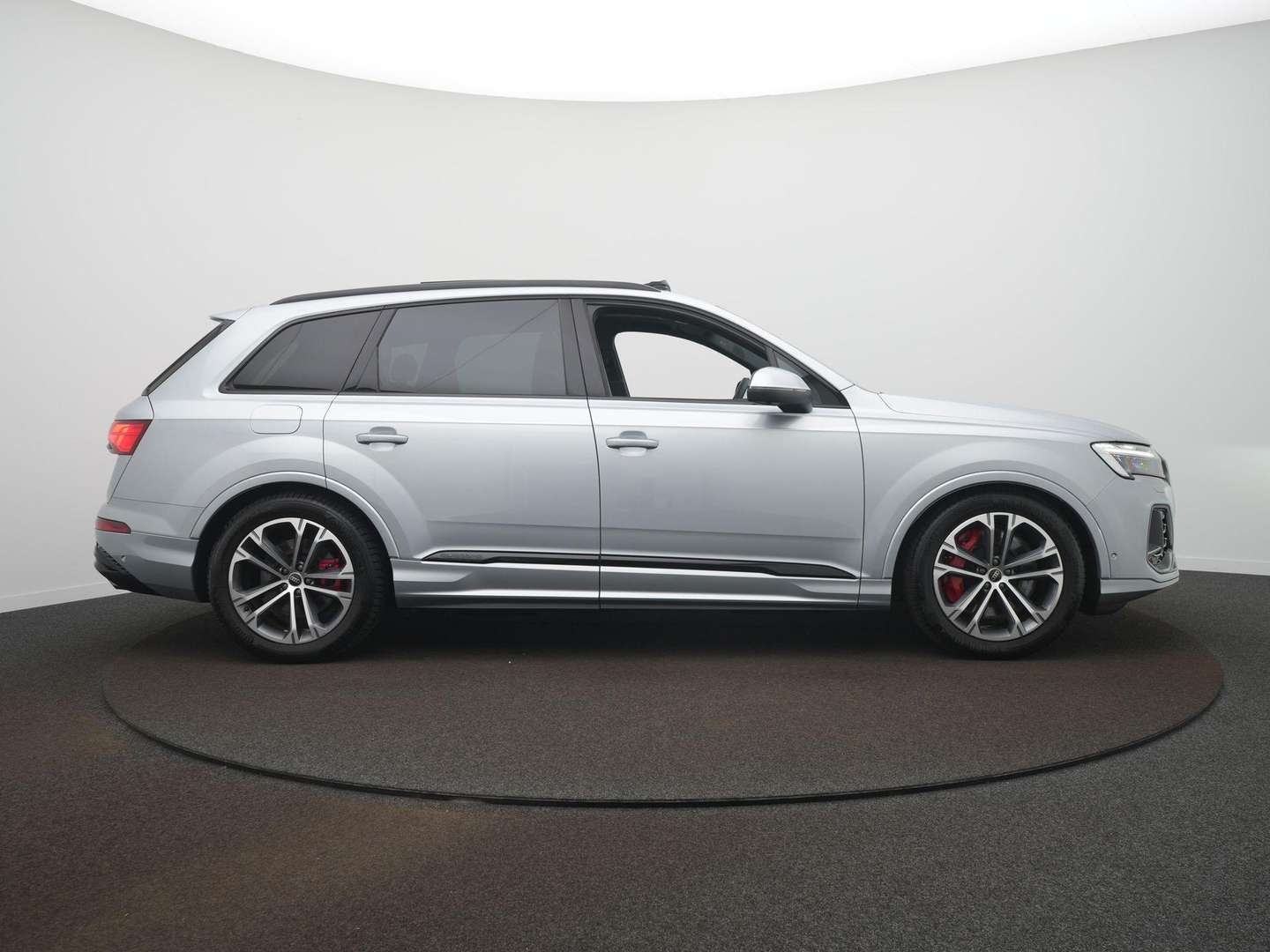 Audi Q7 Pro Line S S-Line 55 TFSI E - 2025 - Joinsteer - #3