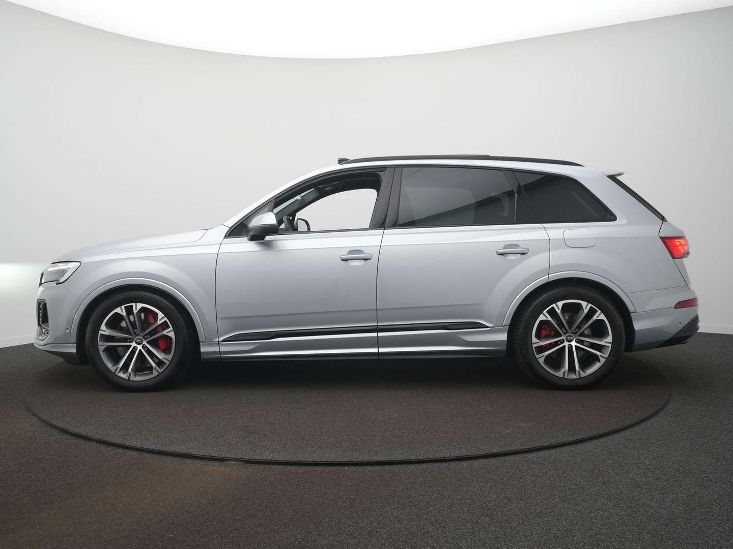 Audi Q7 Pro Line S S-Line 55 TFSI E - 2025 - Joinsteer - #7