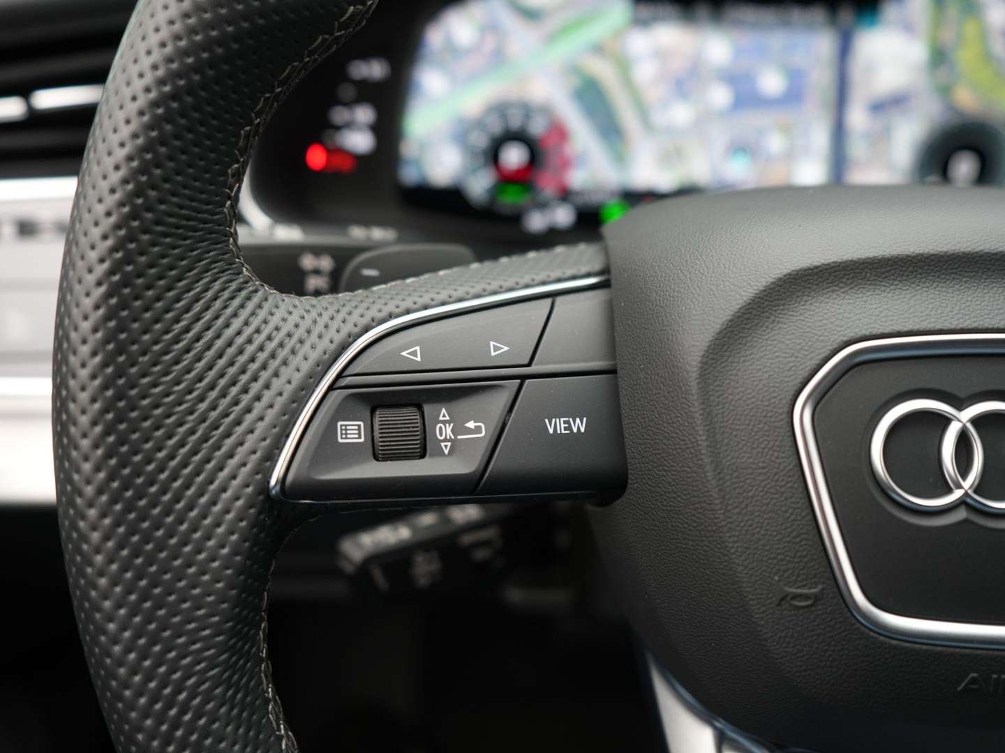 Audi Q7 Pro Line S S-Line 55 TFSI E - 2025 - Joinsteer - #15