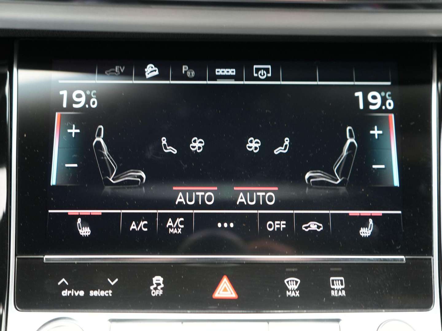 Audi Q7 Pro Line S S-Line 55 TFSI E - 2025 - Joinsteer - #33