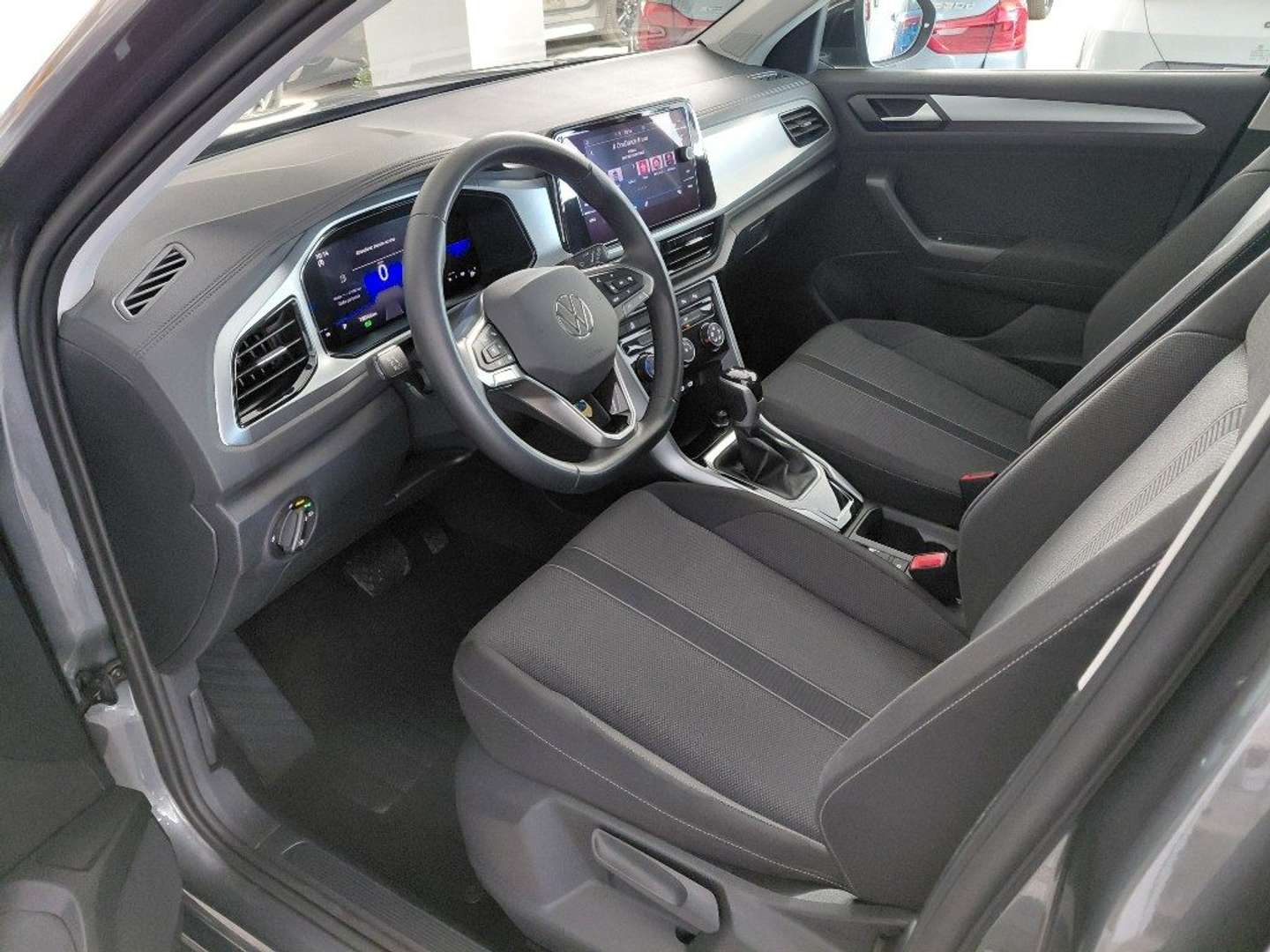 Volkswagen T-Roc TSI Life - 2023 - Joinsteer - #8