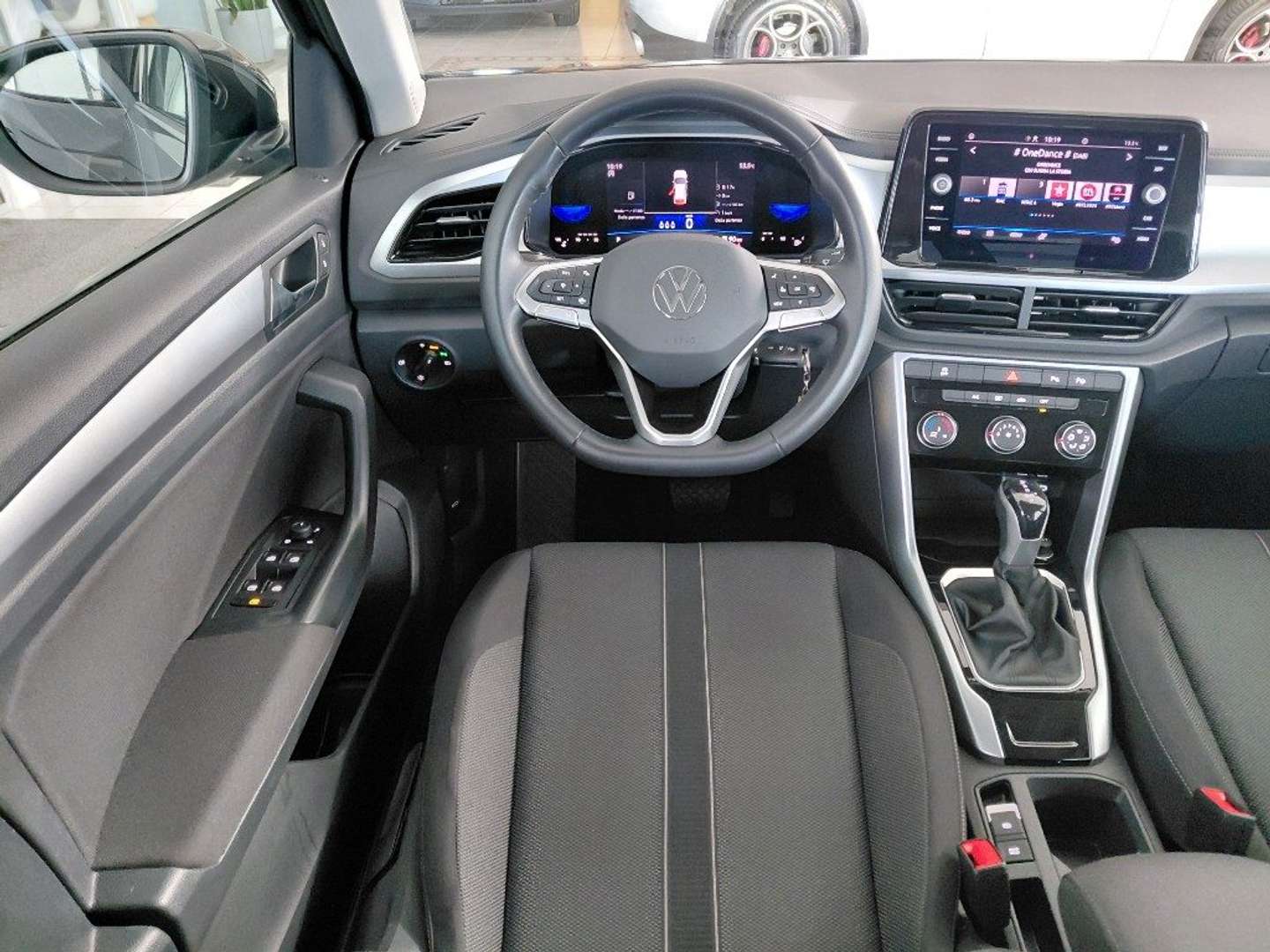 Volkswagen T-Roc TSI Life - 2023 - Joinsteer - #13