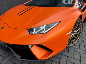 Lamborghini Huracán Performante — photo 7