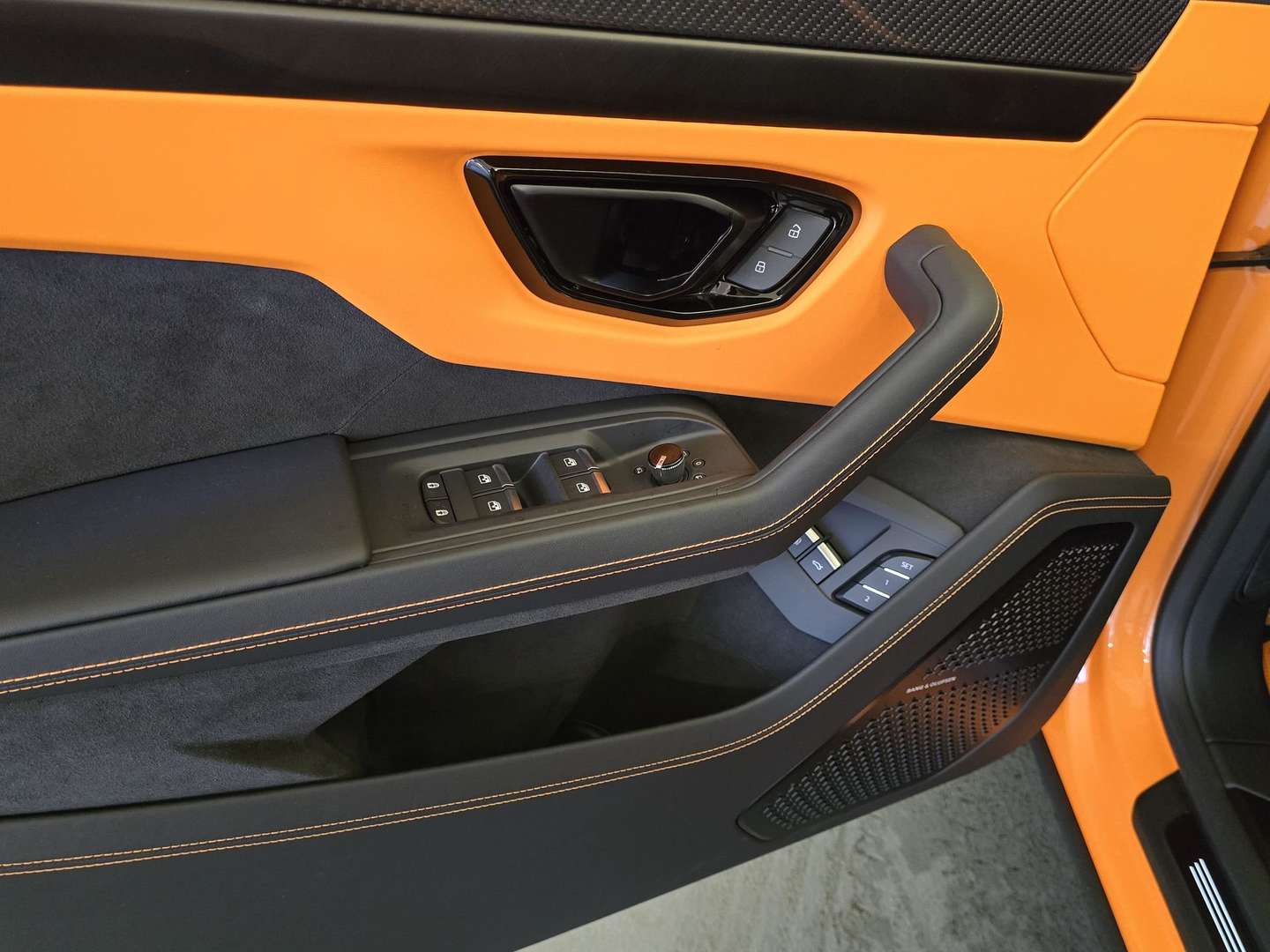 Lamborghini Urus 4.0 V8 Biturbo - 2025 - Joinsteer - #28