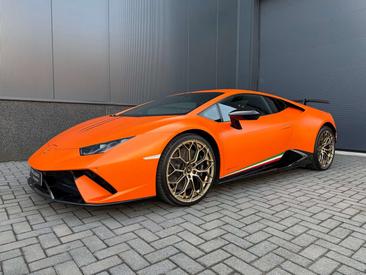 Lamborghini Huracán Performante — photo 19