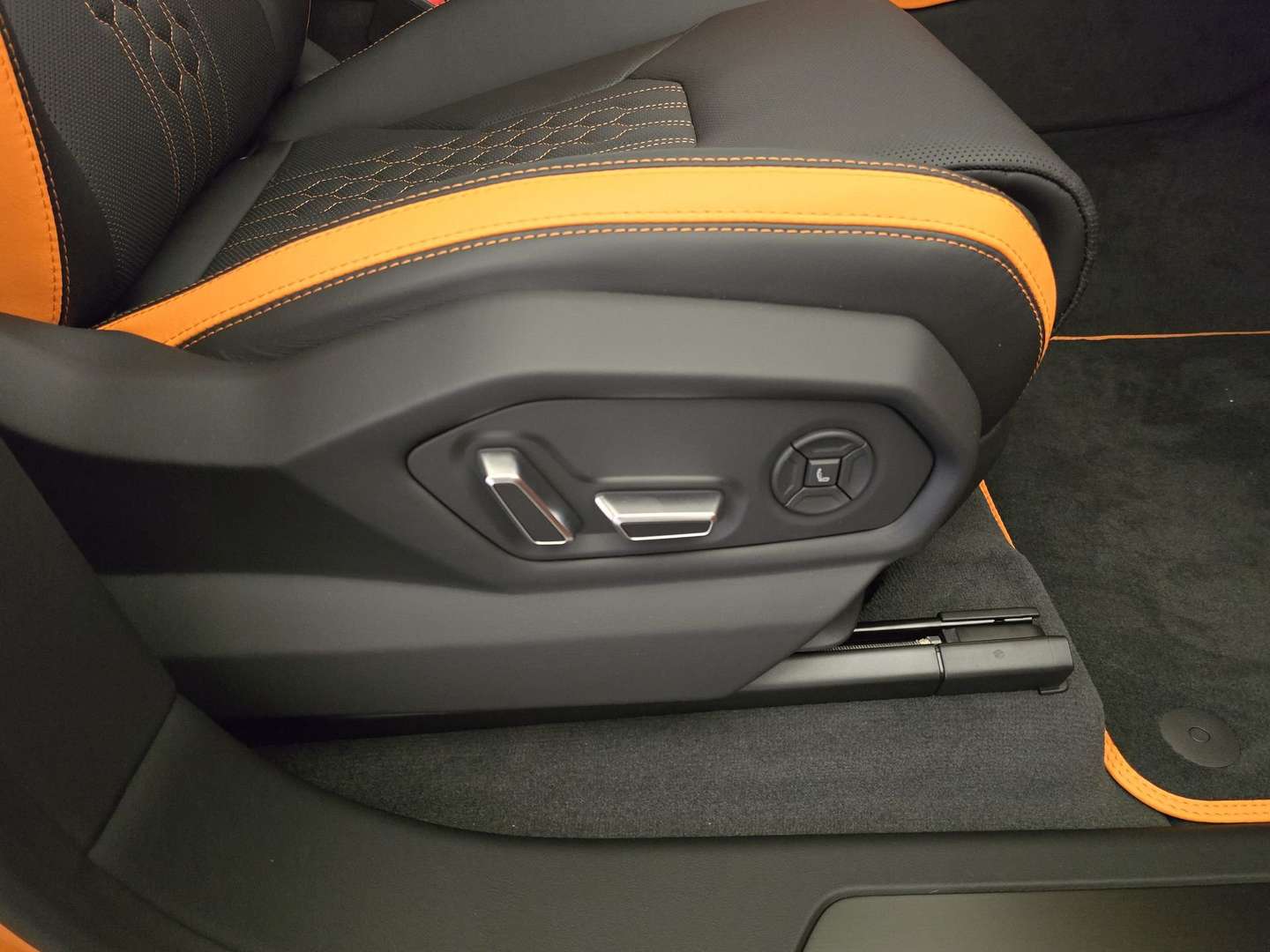 Lamborghini Urus 4.0 V8 Biturbo - 2025 - Joinsteer - #46