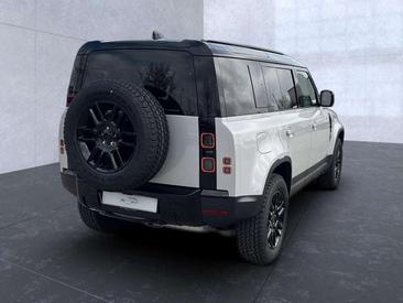Land Rover Defender 110 D200 S — photo 4