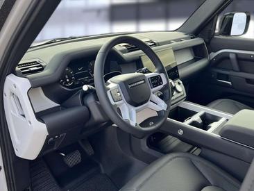 Land Rover Defender 110 D200 S — photo 11