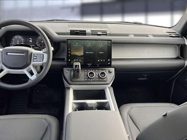 Land Rover Defender 110 D200 S — photo 17